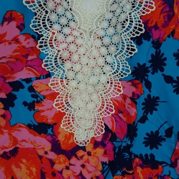 NWT Sea Angel Tankini Top Swimsuit Lace Trim Floral V-Neck NWT S - Picture 6 of 10